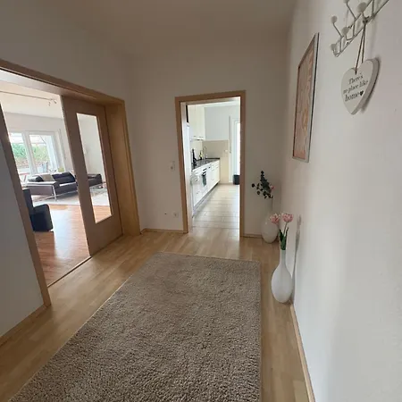 Ruhige, Zentrale 90 Qm In - Parkplatz Inklusive Apartmán Bad Salzuflen